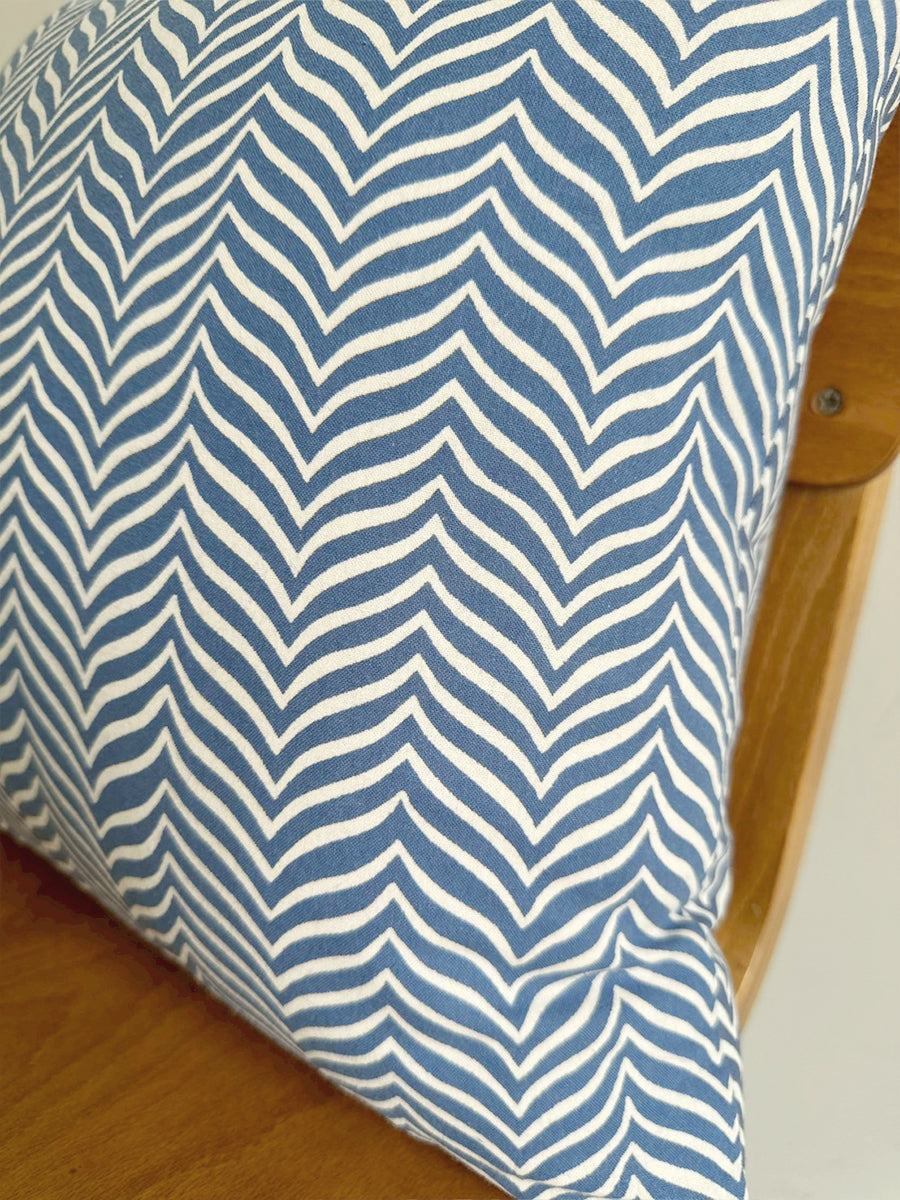 Printed Cushion Rev Gumbaj Navy Sheeting+Canvas｜プリントクッションカバー - グンバジネイビー シーティング＋キャンバス