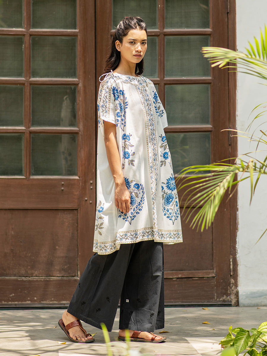 Off Shoulder Kaftan - Block White | オフショルダーカフタン - ブロックホワイト