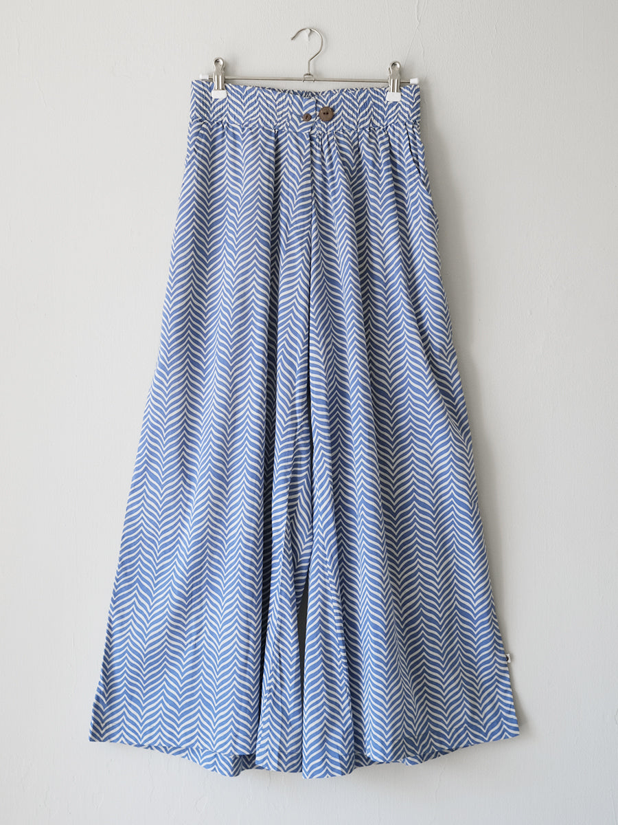 Flouncy Pants - Gumbaj Navy｜フラウンシーパンツ - ガンバジ ネイビー