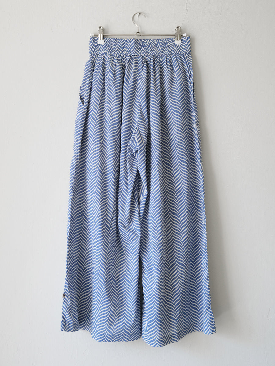 Flouncy Pants - Gumbaj Navy｜フラウンシーパンツ - ガンバジ ネイビー