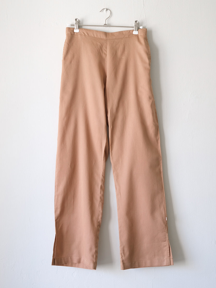 Slim Pants - Solid Beige｜スリムパンツ - ソリッド ベージュ
