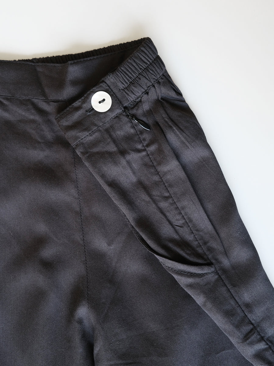 Slim Pants - Solid Black｜スリムパンツ - ソリッド ブラック