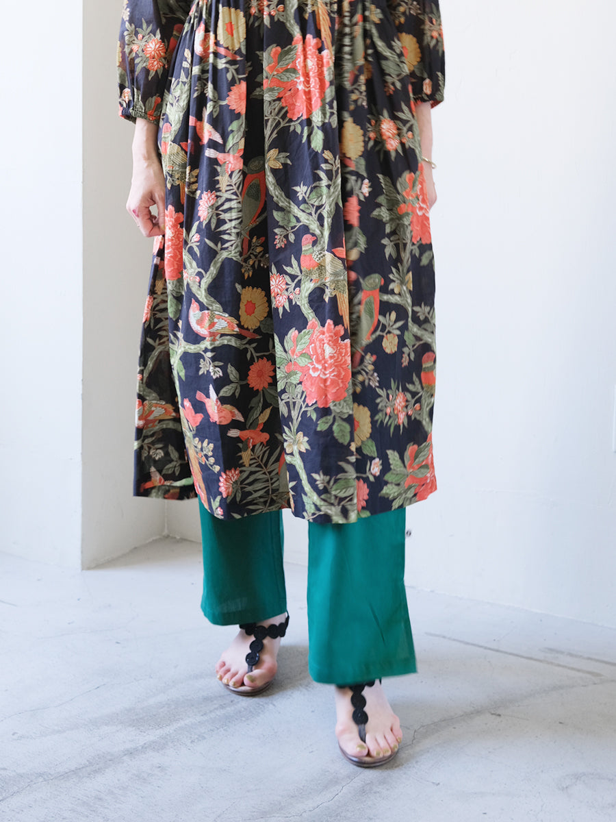 Slim Pants - Solid Green｜スリムパンツ - ソリッド グリーン