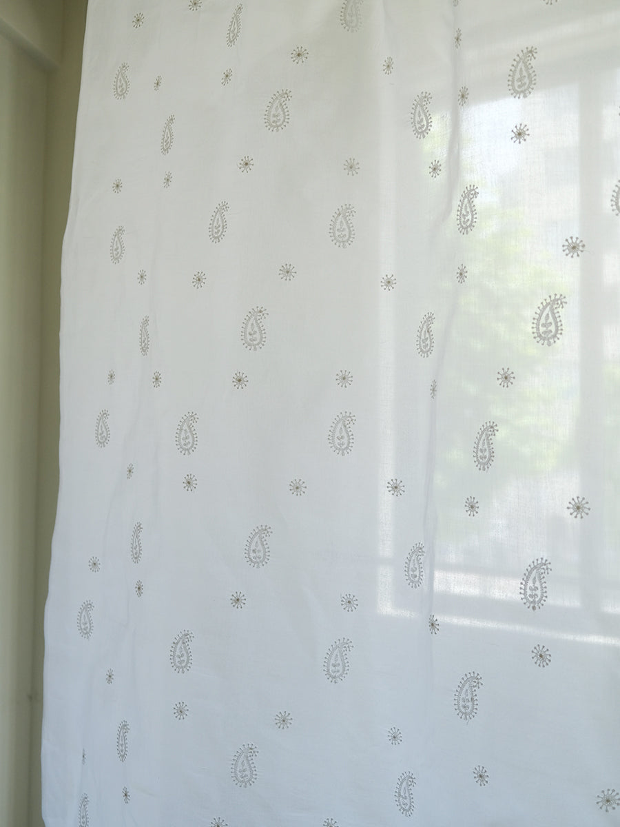 Curtain - Chikan Emb White Voile ｜ カーテン - チカン エンブロイダリー ホワイト ボイル