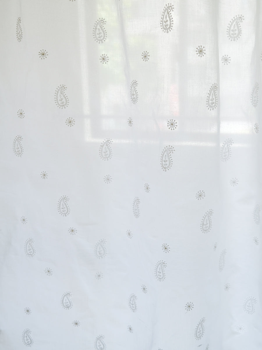 Curtain - Chikan Emb White Voile ｜ カーテン - チカン エンブロイダリー ホワイト ボイル