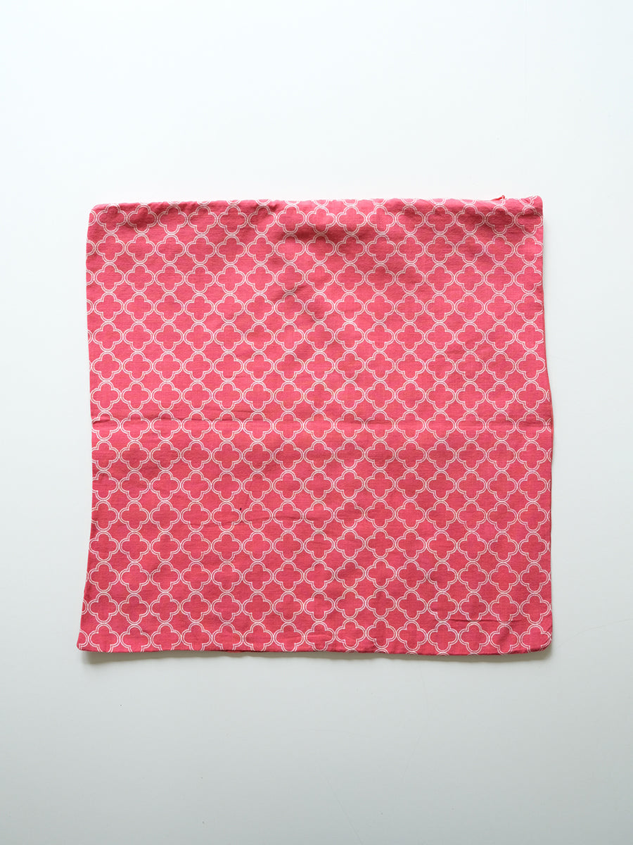 Vienna Emb Silk Cushion Cover - RED｜ウィーン・エンブシルク・クッションカバー - レッド